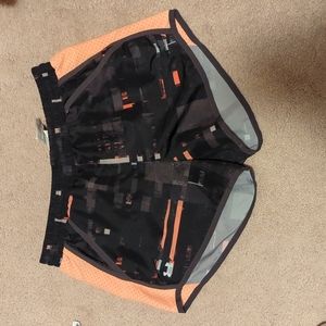 Under Armour Heatgear running shorts